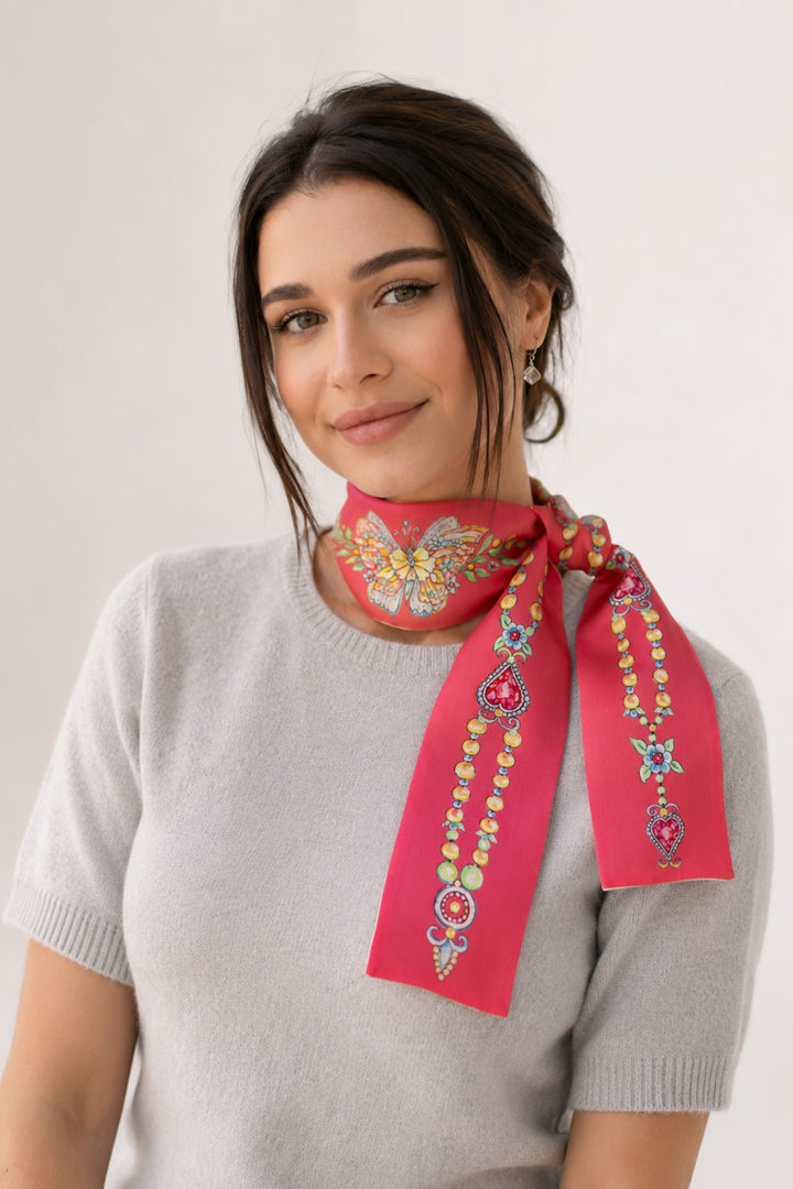 Hochwertiger Schal Schmuck mit Perlenschmuck und Schmetterlingsdesign